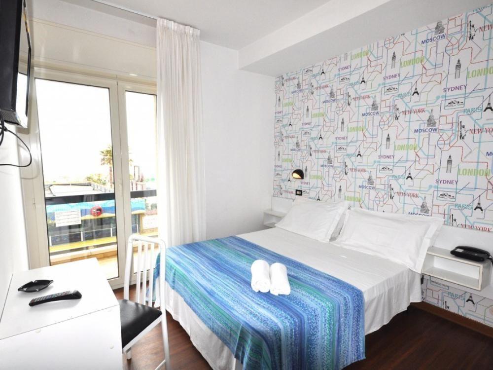 Hotel Adelphi Riccione Exterior photo
